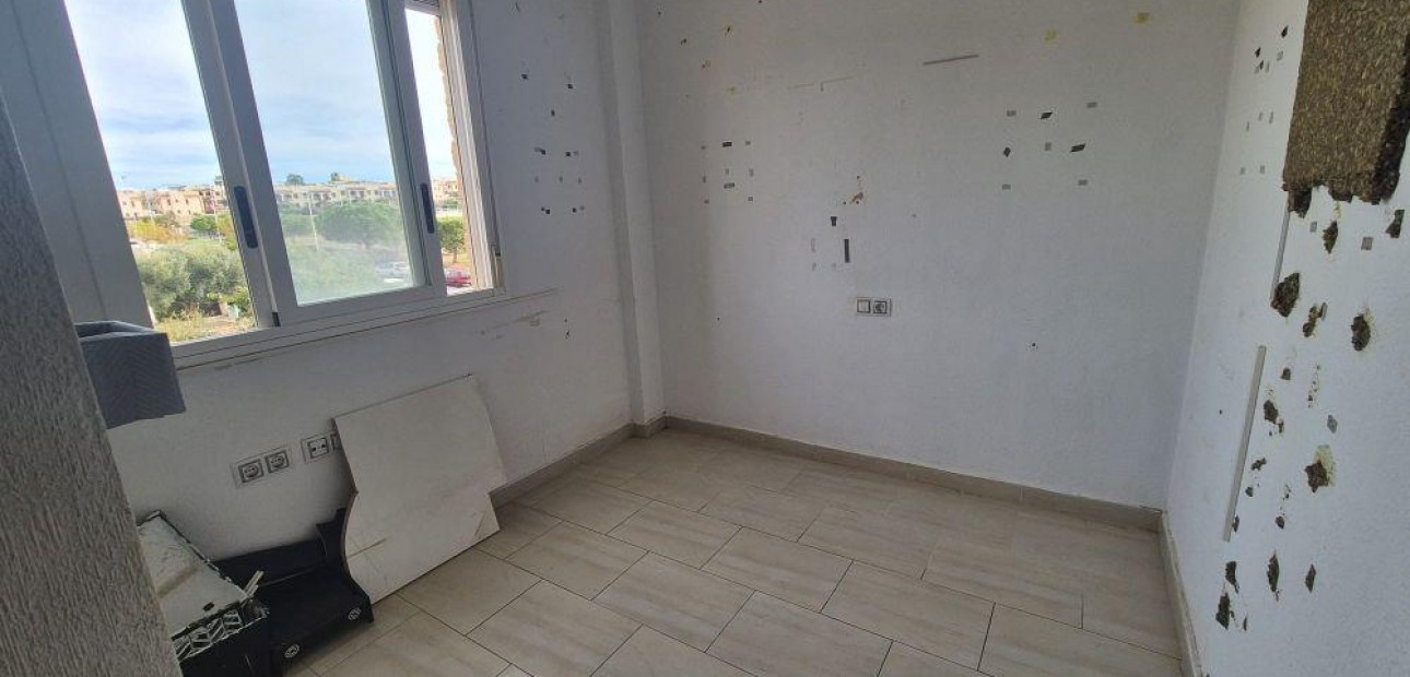 Venta - Apartamento / piso -
Torrevieja - Aguas Nuevas