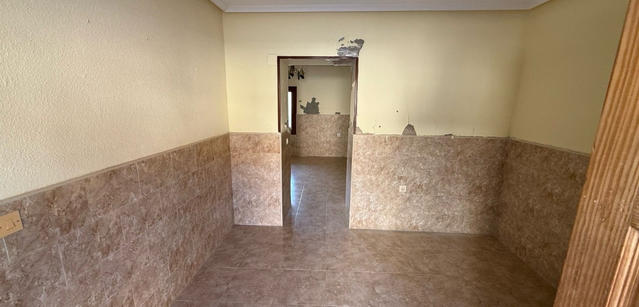 Herverkoop - Herenhuis -
Los Montesinos - Los Montesinos - Village