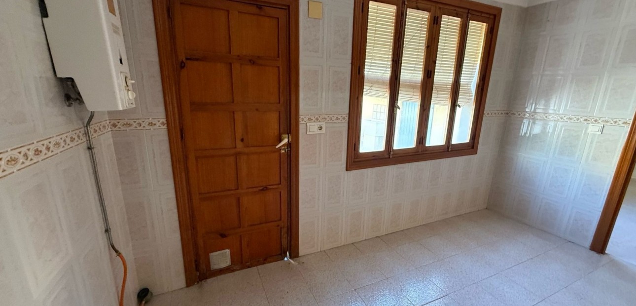 Herverkoop - Herenhuis -
Los Montesinos - Los Montesinos - Village