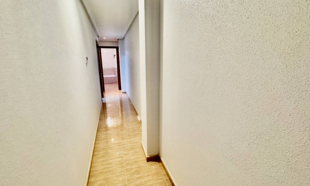 Herverkoop - Appartement / flat -
Formentera del Segura - Formentera - Village