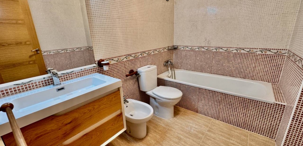 Herverkoop - Appartement / flat -
Formentera del Segura - Formentera - Village