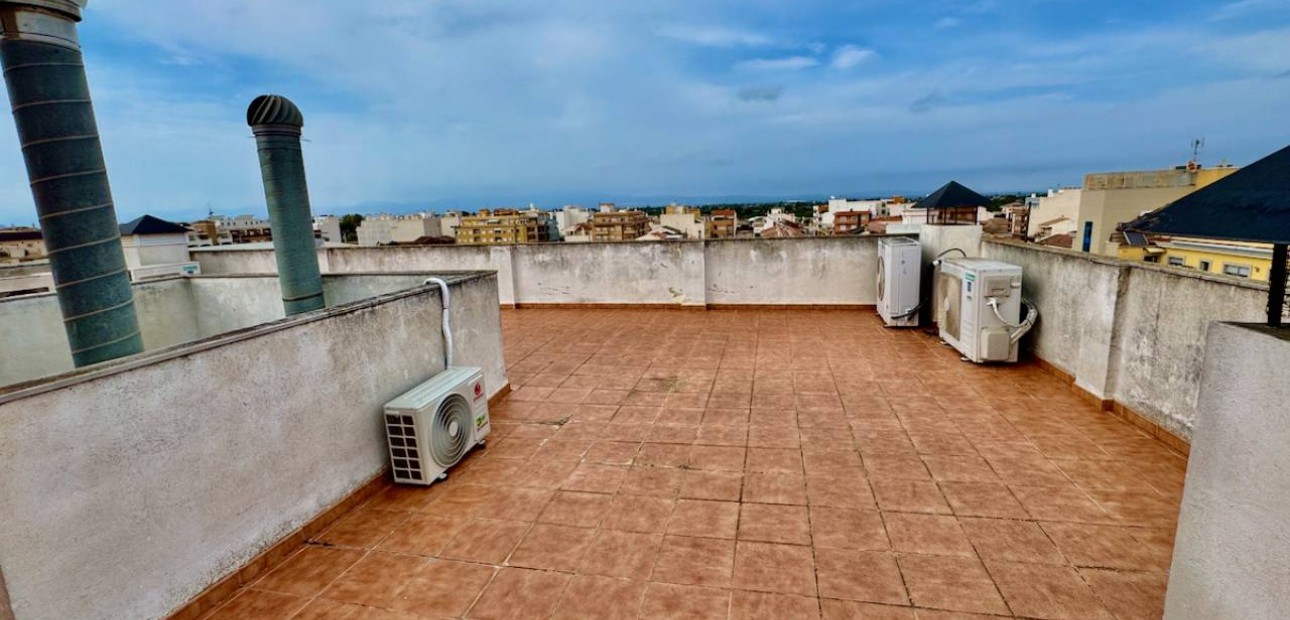 Herverkoop - Appartement / flat -
Formentera del Segura - Formentera - Village