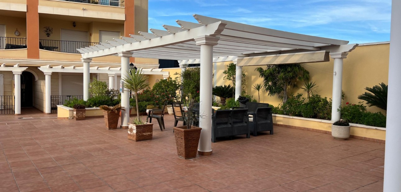 Venta - Apartamento / piso -
Algorfa - Algorfa - Village