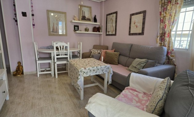 Venta - Apartamento / piso -
Torrevieja - La Mata