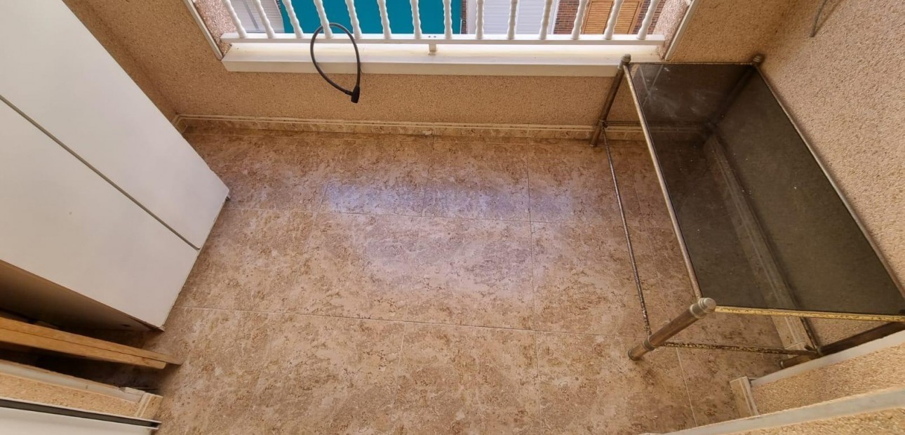 Herverkoop - Appartement / flat -
Torrevieja - Acequion