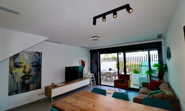 Venta - Apartamento / piso -
Guardamar del Segura - Guardamar De La Segura