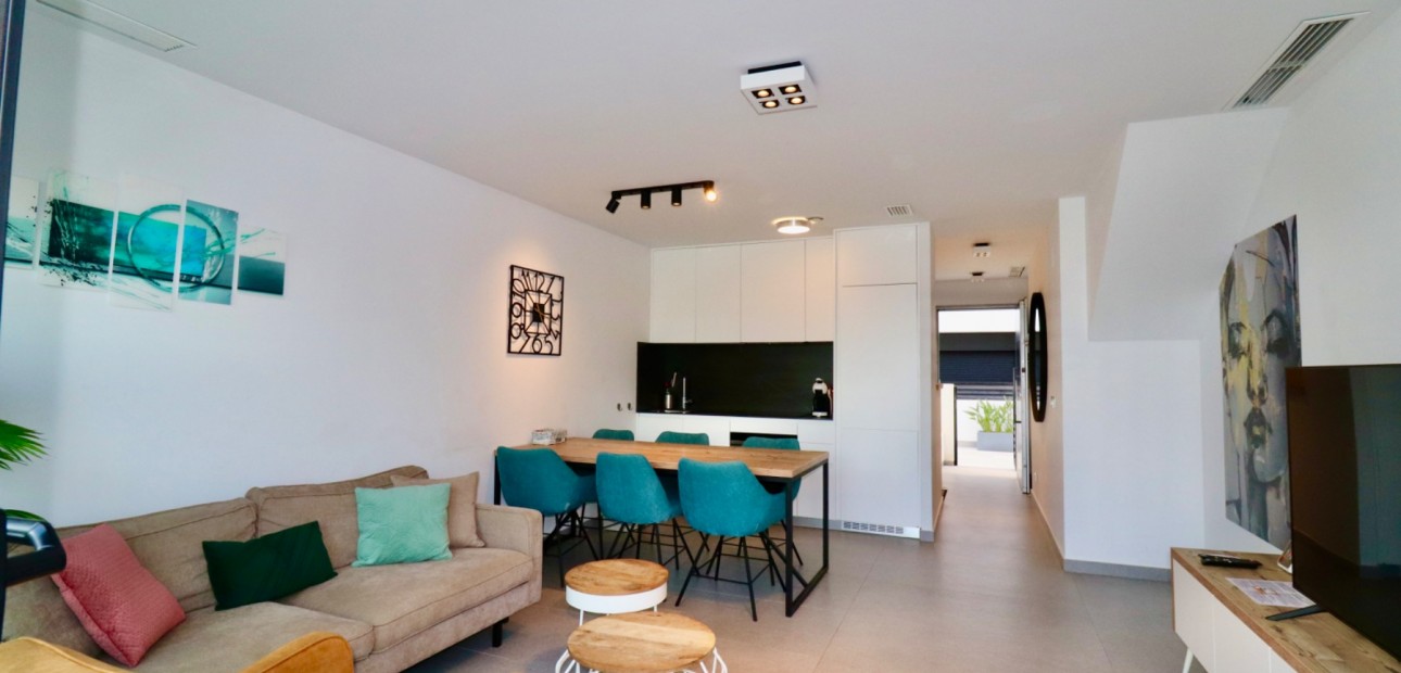 Venta - Apartamento / piso -
Guardamar del Segura - Guardamar De La Segura