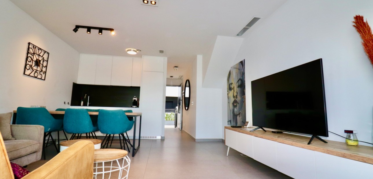 Venta - Apartamento / piso -
Guardamar del Segura - Guardamar De La Segura