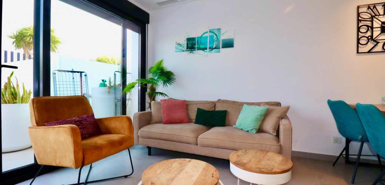 Venta - Apartamento / piso -
Guardamar del Segura - Guardamar De La Segura