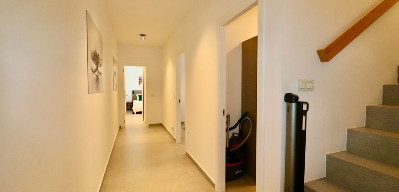 Venta - Apartamento / piso -
Guardamar del Segura - Guardamar De La Segura