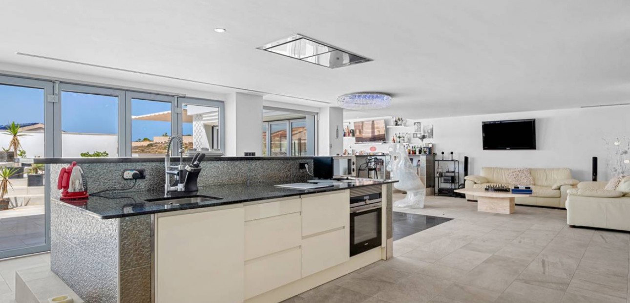 Herverkoop - Villa -
Ciudad Quesada