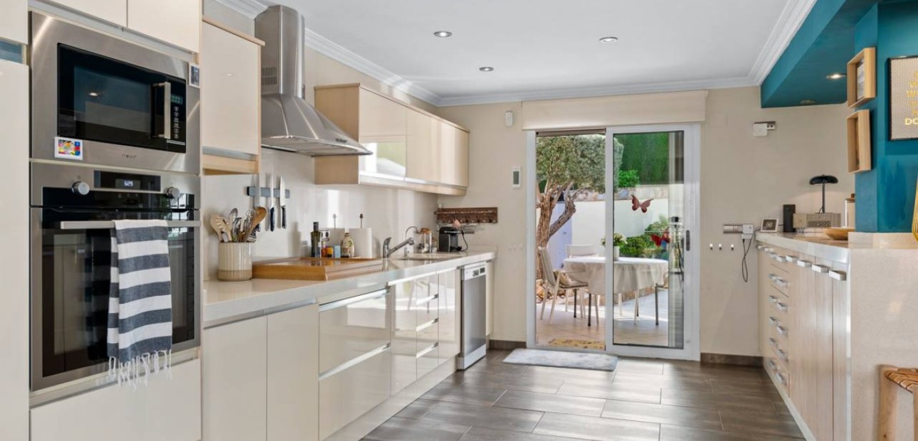 Sale - Villa -
Algorfa - Castillo de montemar