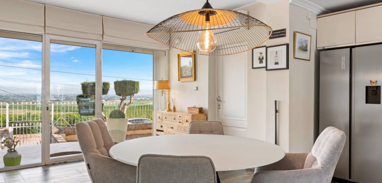 Sale - Villa -
Algorfa - Castillo de montemar