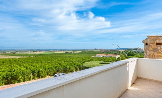 Sale - Villa -
Algorfa - Castillo de montemar