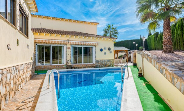 Sale - Villa -
Algorfa - Castillo de montemar