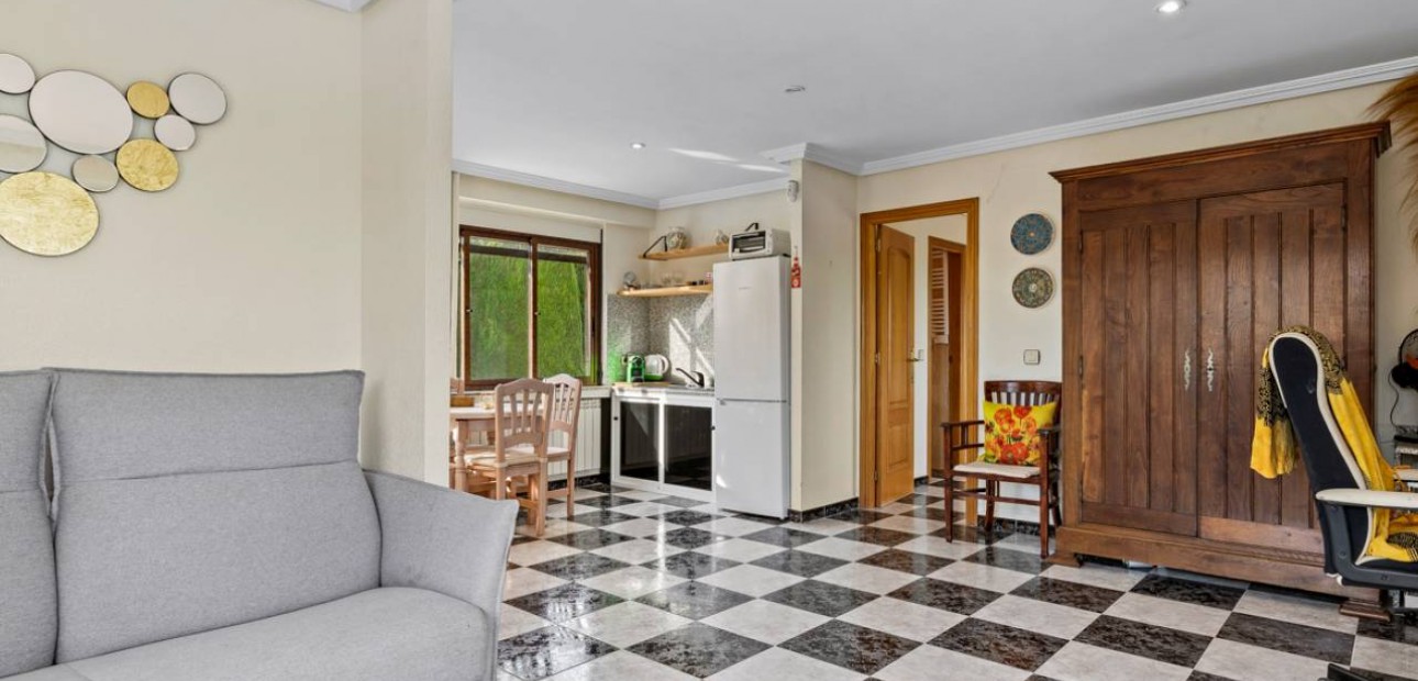 Sale - Villa -
Algorfa - Castillo de montemar