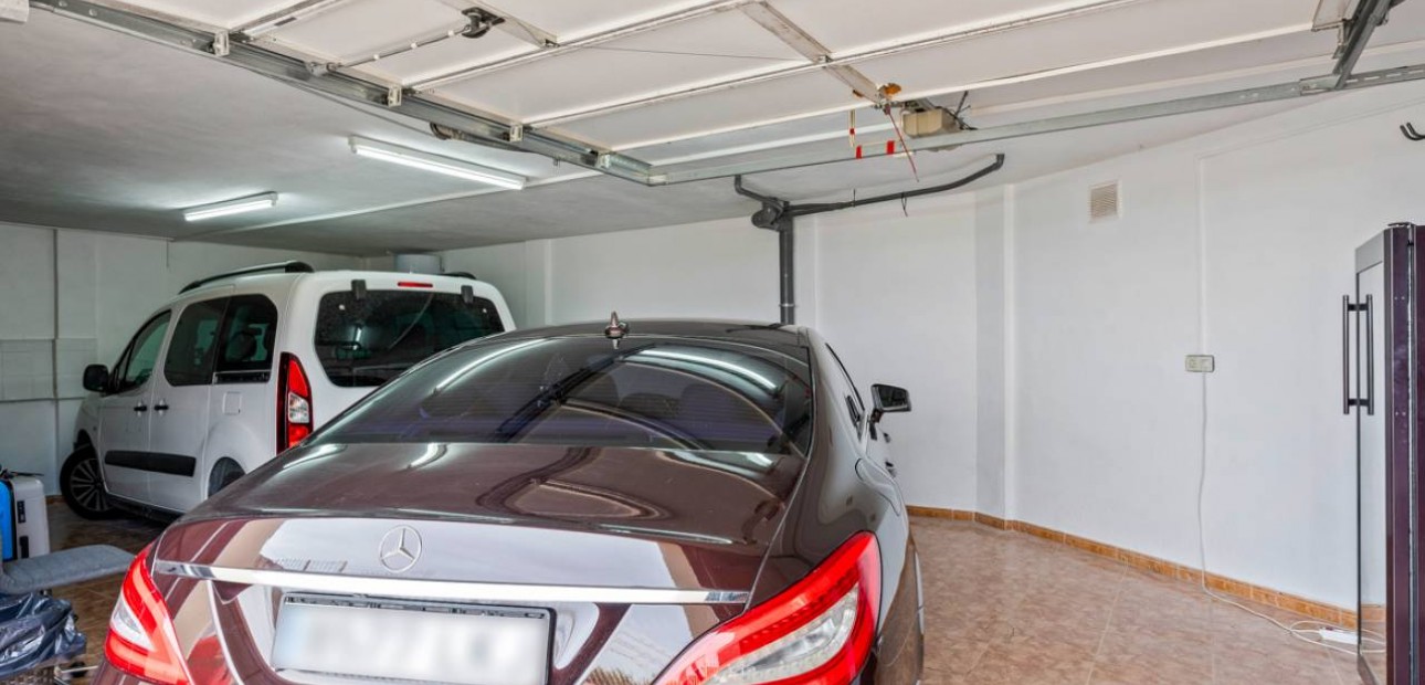 Sale - Villa -
Algorfa - Castillo de montemar