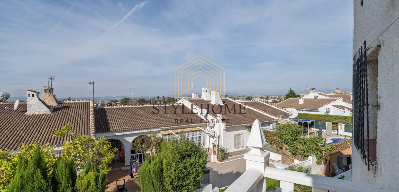 Venta - Bungalow -
Torrevieja - El chaparral