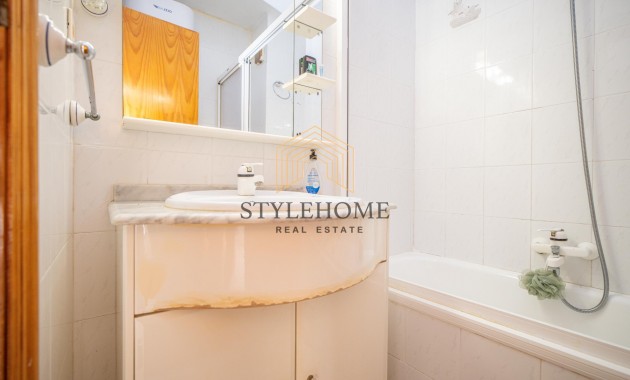 Venta - Bungalow -
Torrevieja - El chaparral