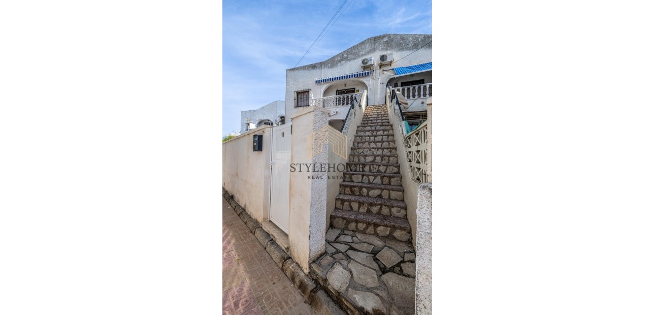 Venta - Bungalow -
Torrevieja - El chaparral