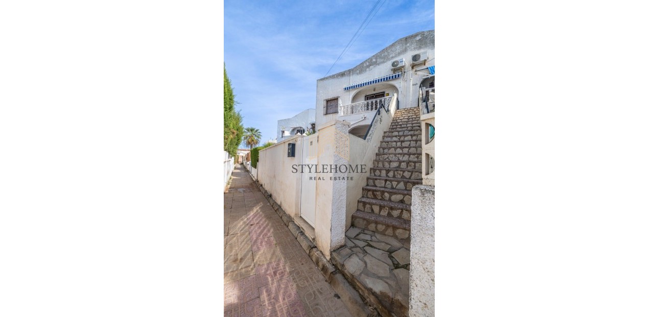 Venta - Bungalow -
Torrevieja - El chaparral