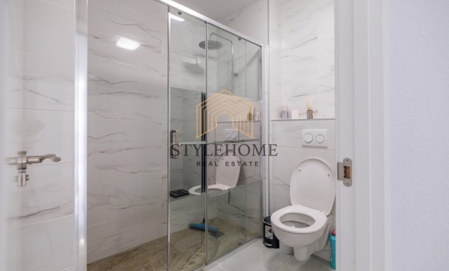 Herverkoop - 1. Apartment / flat -
Torrevieja - El Acequión - Los Náufragos