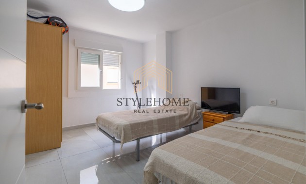 Herverkoop - 1. Apartment / flat -
Torrevieja - El Acequión - Los Náufragos