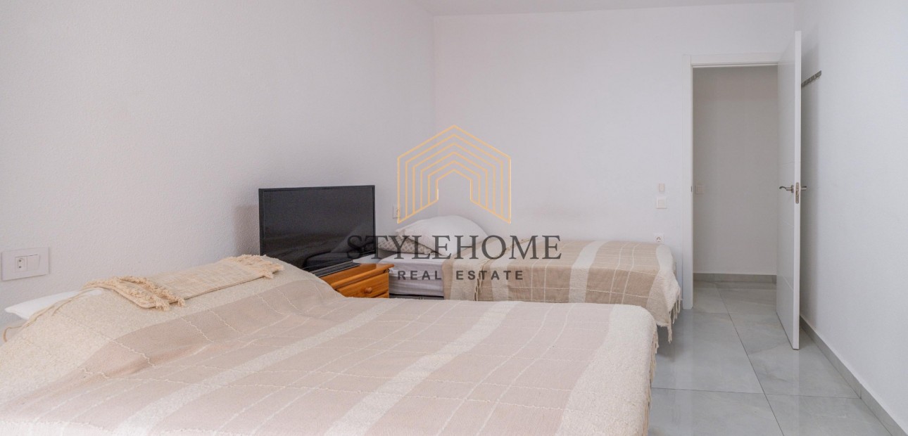 Herverkoop - 1. Apartment / flat -
Torrevieja - El Acequión - Los Náufragos