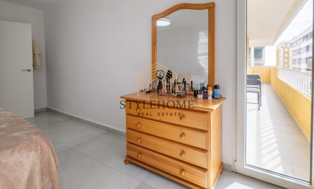 Herverkoop - 1. Apartment / flat -
Torrevieja - El Acequión - Los Náufragos