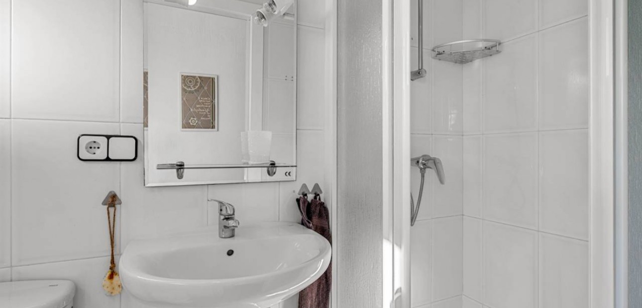 Herverkoop - Finca / Country Property -
Los Montesinos