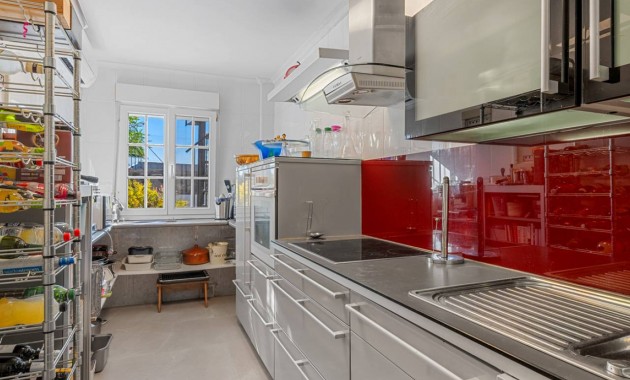 Herverkoop - Finca / Country Property -
Los Montesinos