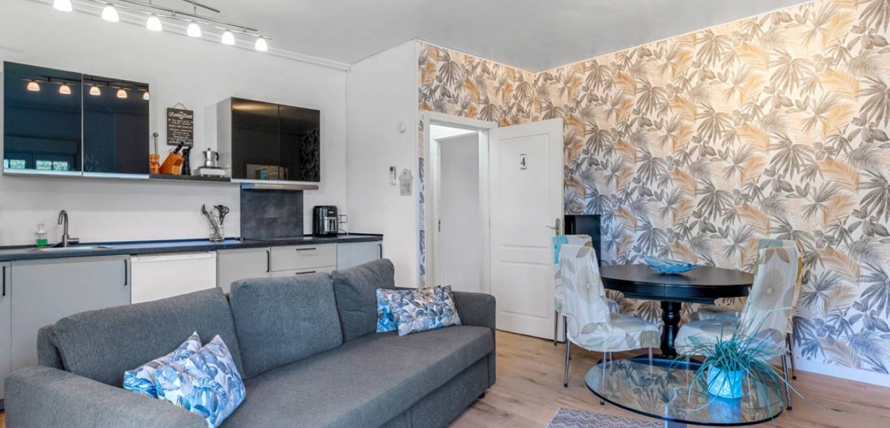 Herverkoop - Finca / Country Property -
Los Montesinos