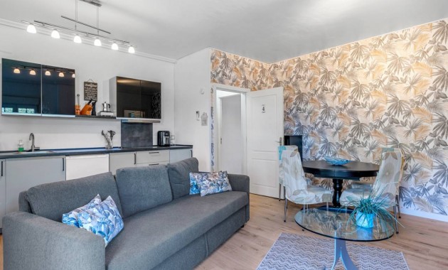 Herverkoop - Finca / Country Property -
Los Montesinos