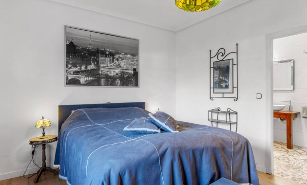 Herverkoop - Finca / Country Property -
Los Montesinos