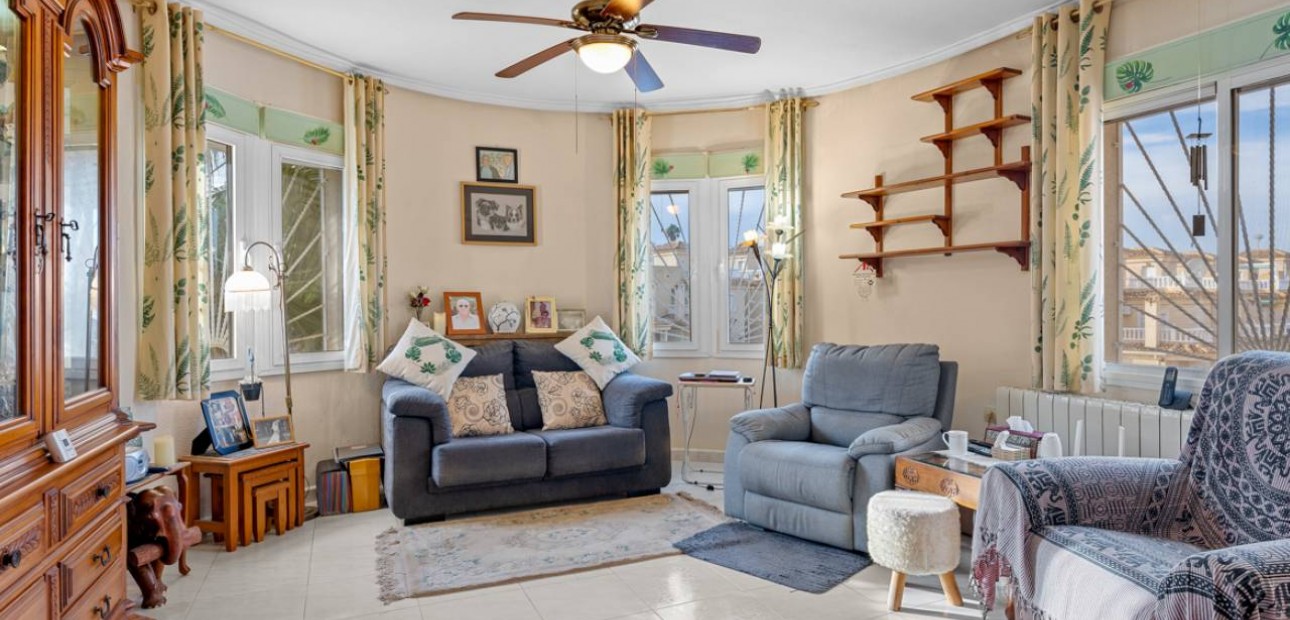 Venta - Villa -
Ciudad Quesada