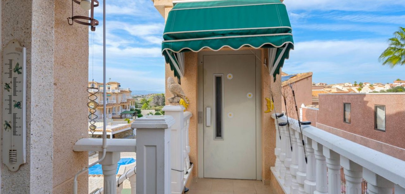 Venta - Villa -
Ciudad Quesada