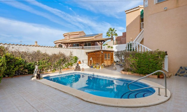 Venta - Villa -
Ciudad Quesada