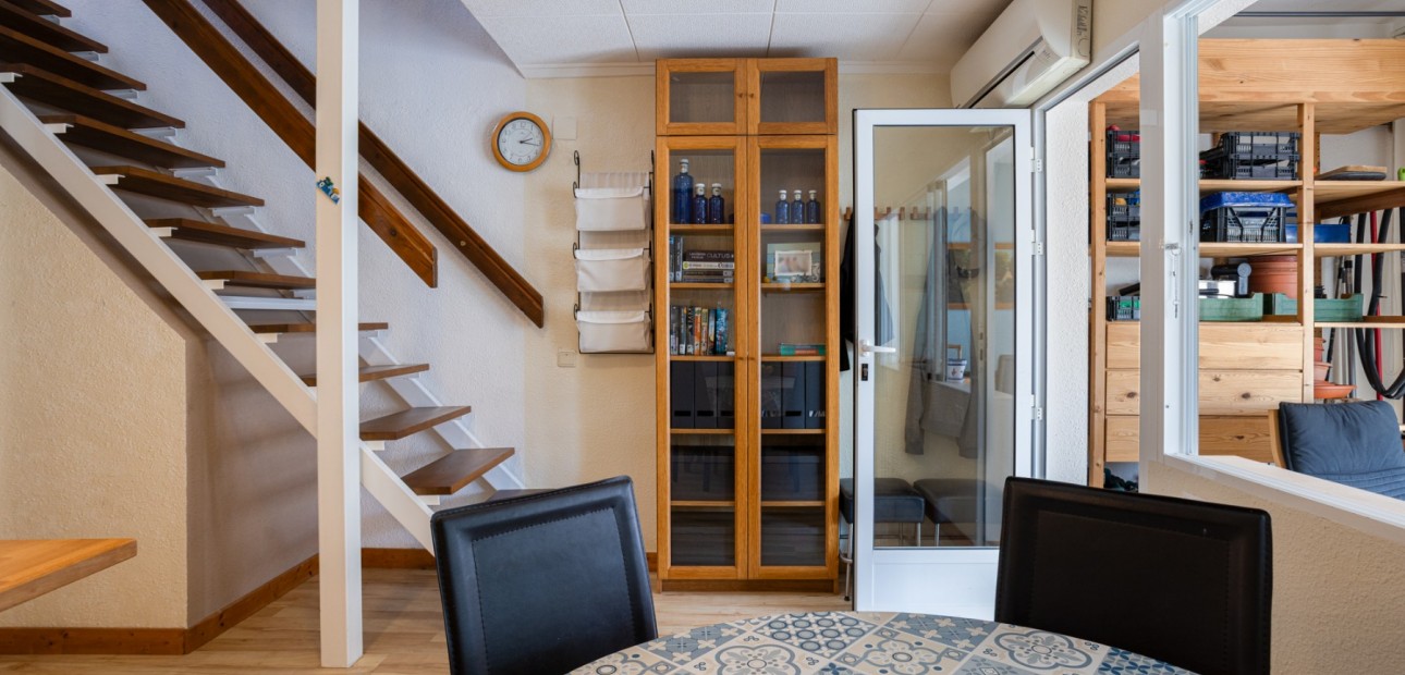 Herverkoop - Terraced house / Townhouse -
Torrevieja - La Siesta