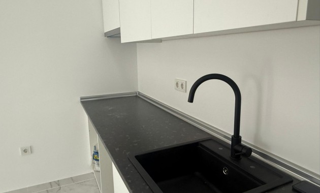 Herverkoop - Studio -
Rojales - Ciudad Quesada