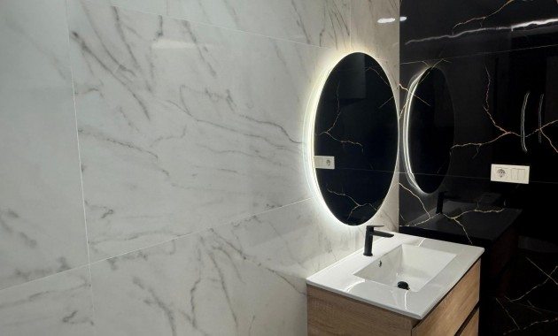 Herverkoop - Studio -
Rojales - Ciudad Quesada