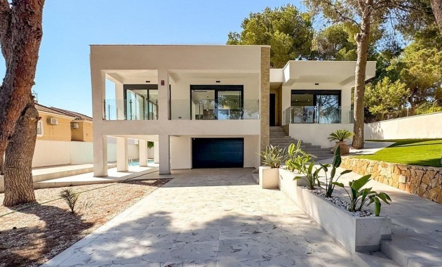 Venta - Villa -
Torrevieja - Los balcones