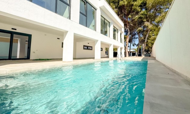 Venta - Villa -
Torrevieja - Los balcones