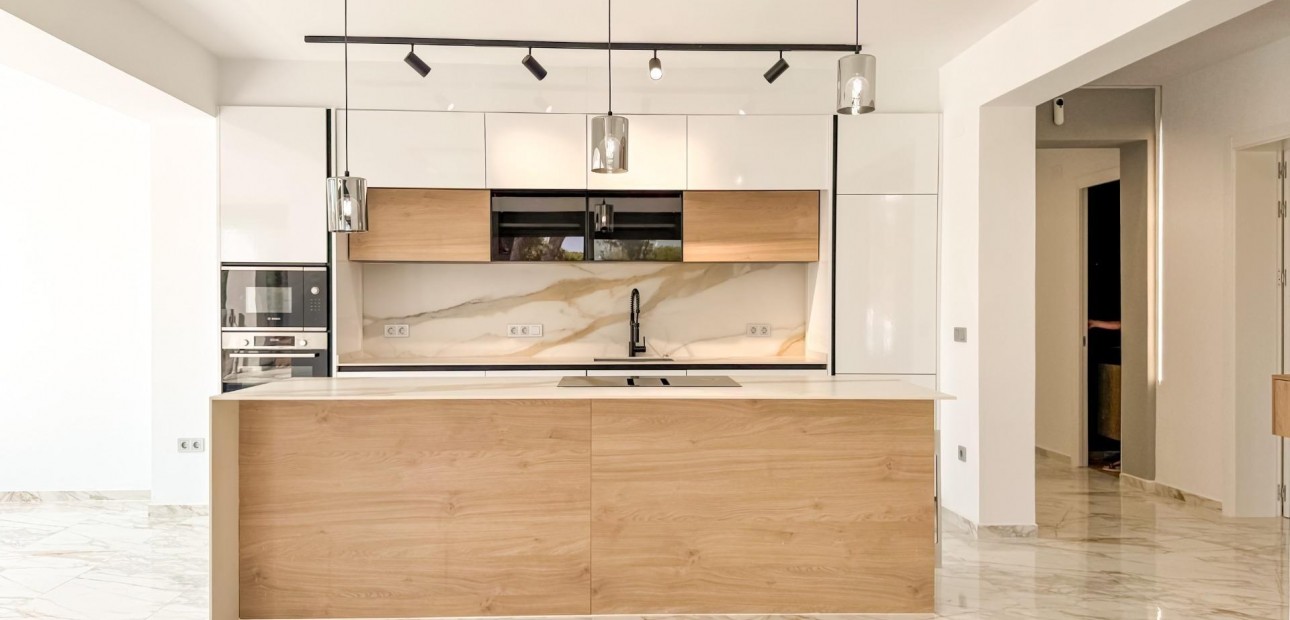 Venta - Villa -
Torrevieja - Los balcones