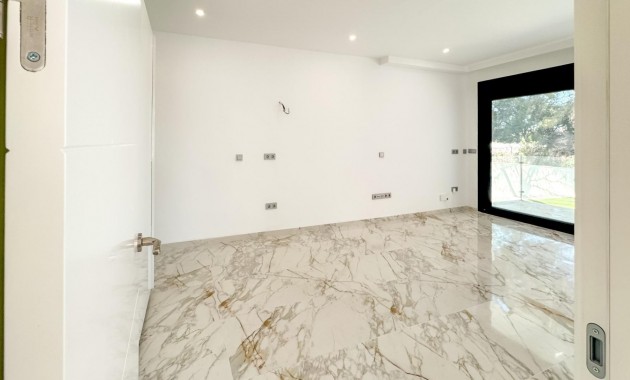 Venta - Villa -
Torrevieja - Los balcones