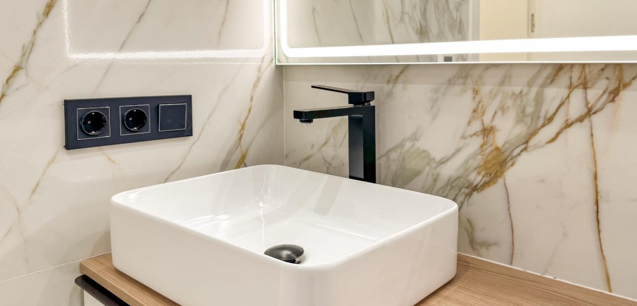 Venta - Villa -
Torrevieja - Los balcones