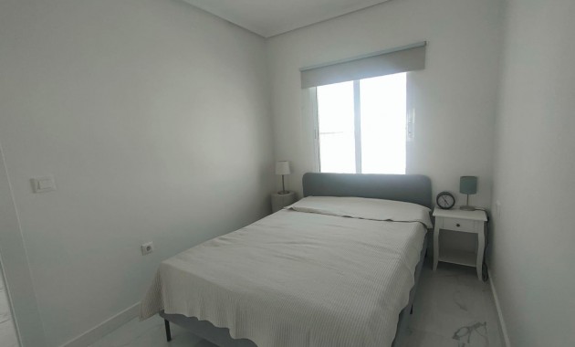 Herverkoop - Appartement / flat -
Torrevieja - Los Frutales