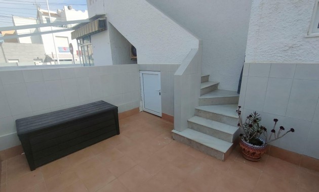 Herverkoop - Appartement / flat -
Torrevieja - Los Frutales