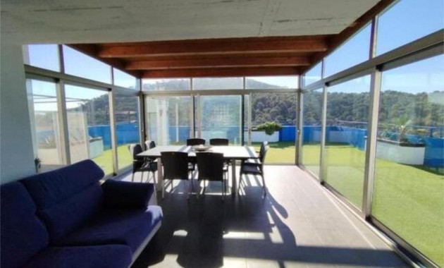 Herverkoop - Penthouse -
Villajoyosa - Cala Villajoyosa