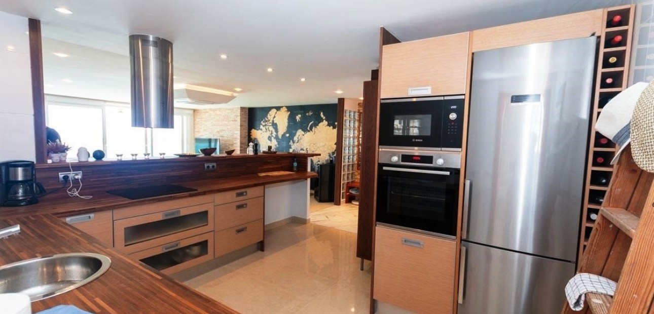 Sale - Apartment / flat -
Torrevieja - Playa Del Cura