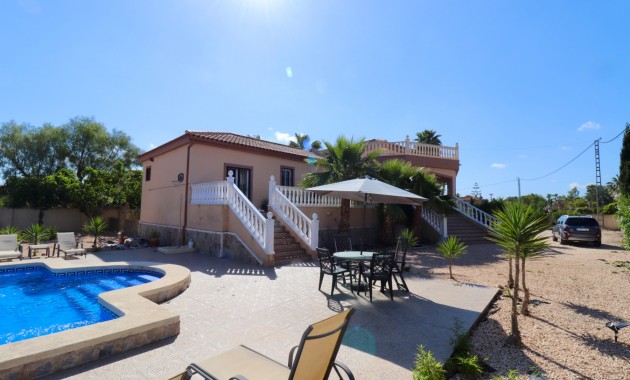 Herverkoop - Country Property -
Catral